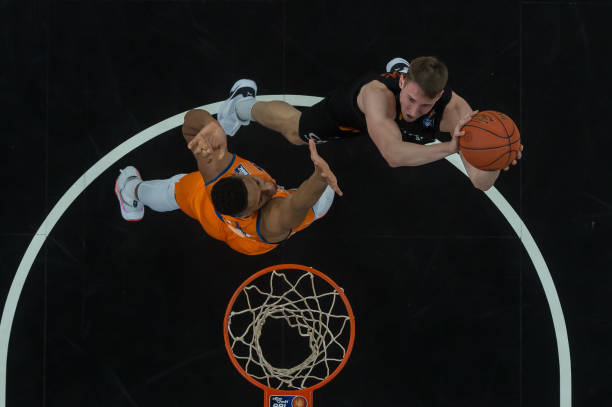 抗中显得尤 抗中显得尤